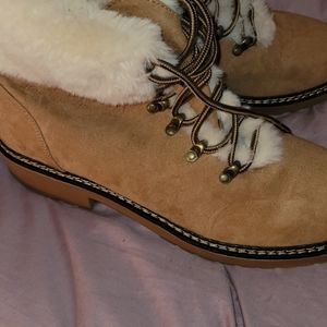 Forever 21 Warm winter boots only worn in home